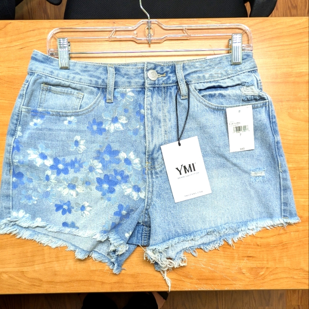 NWT YMI Size 7/28 JRS Denim High Rise Floral Distressed Jean Shorts 5 Pocket…